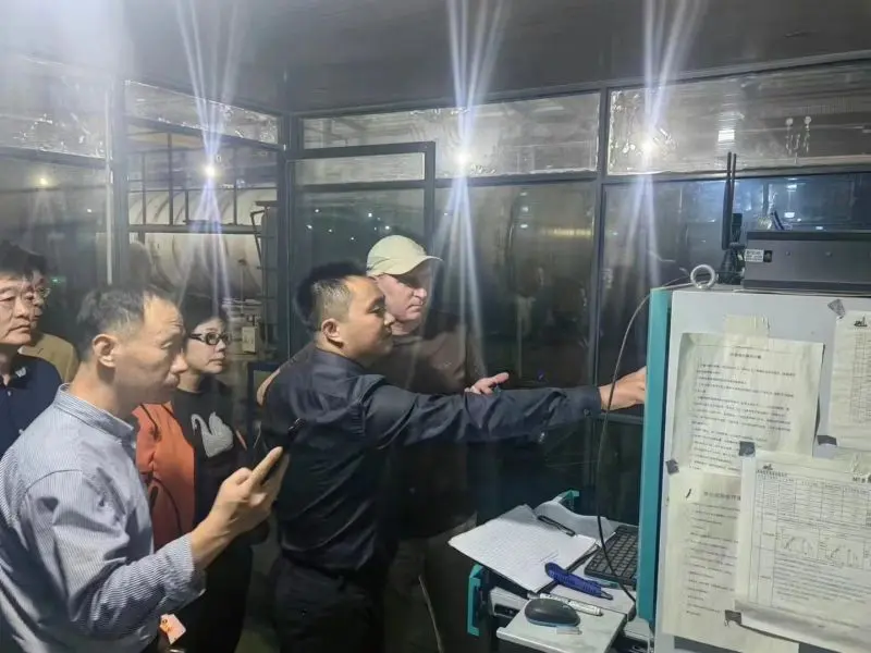 Russian customers visited Shennan New Energy Equipment (Binhai) Co., Ltd. and ordered cryogenic system equipment